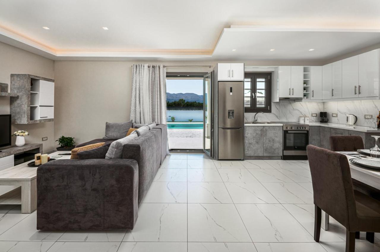 Bluewind Villa Sarakinádhon 외부 사진